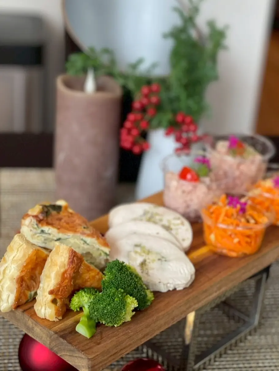 クリスマスの定番コーデでホームパーティーの画像_3