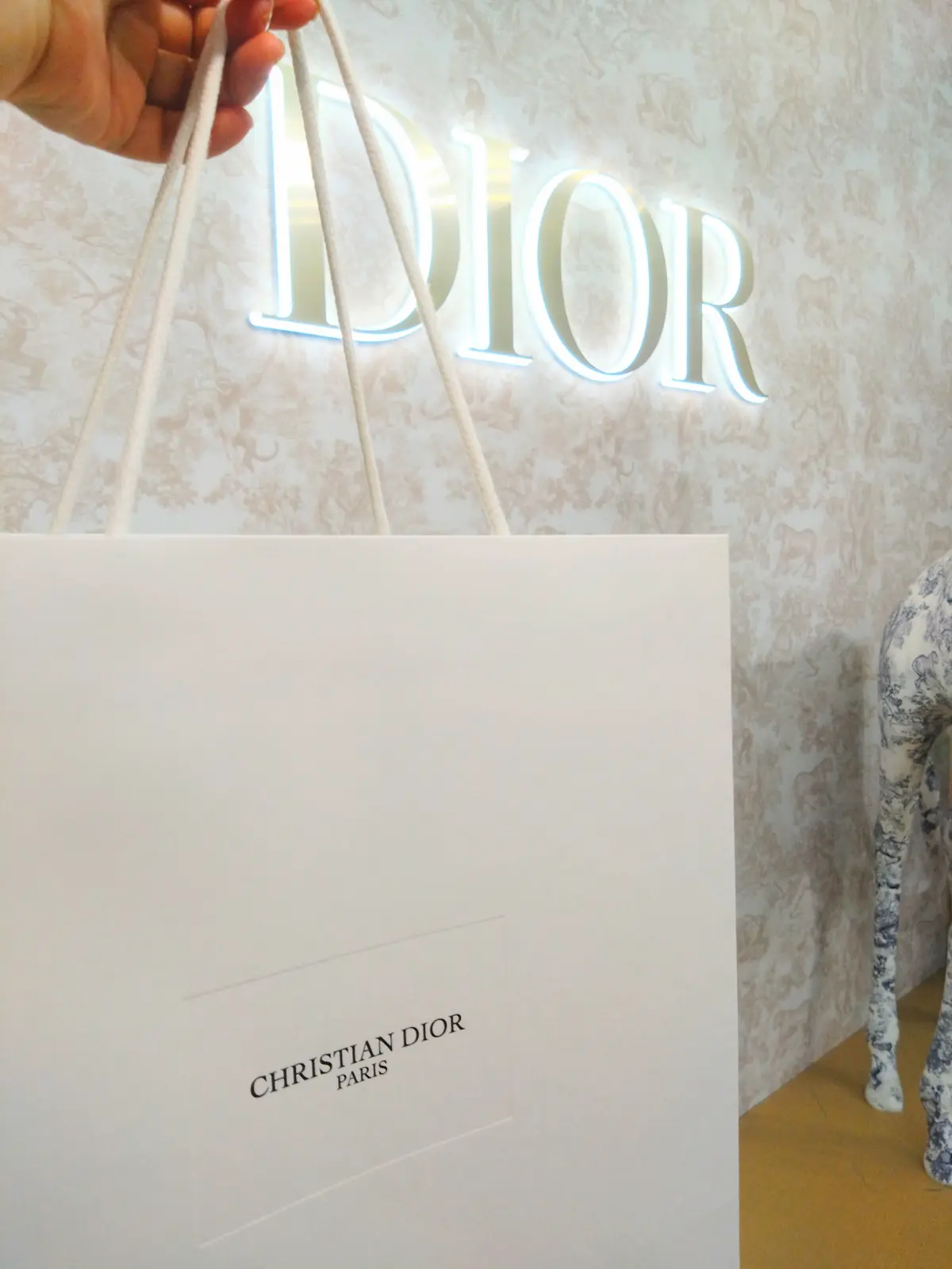 DIORのポップアップイベント、LE JARDIN DIORIVIERA、ディオール