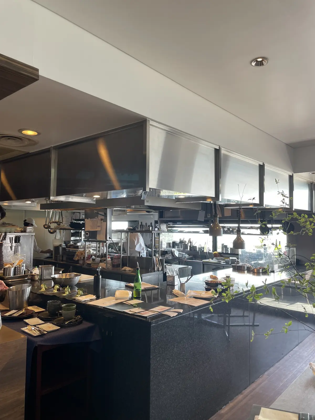 海まで３秒！コンパクトデザインホテル。葉の画像_2