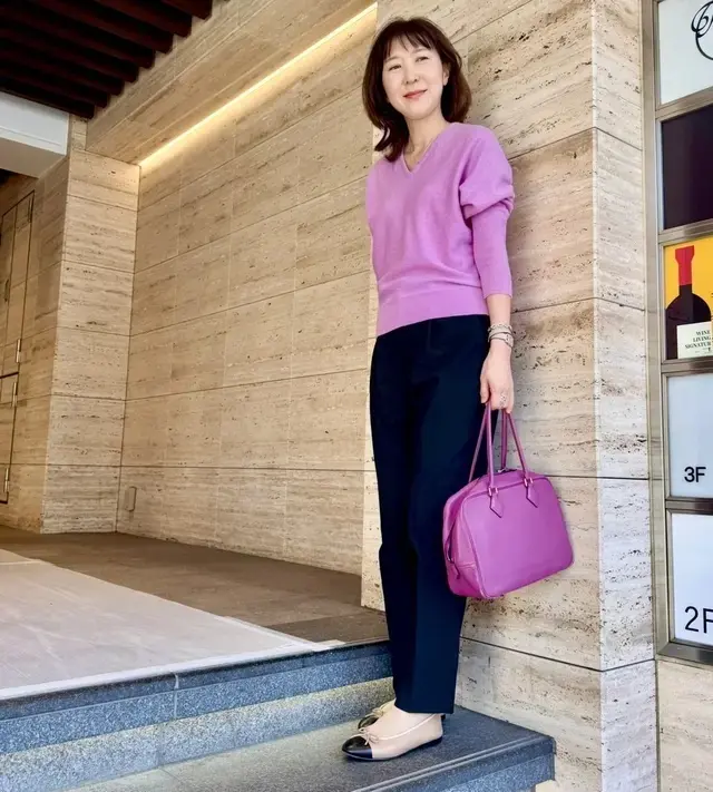 GU 細身テーパードパンツ 女子会コーデ