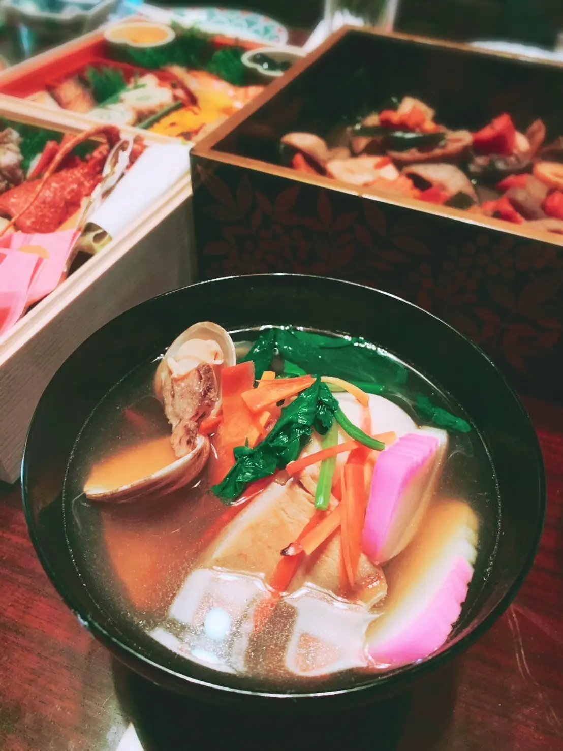 故郷で母のお手製おせちに舌鼓みの画像_3