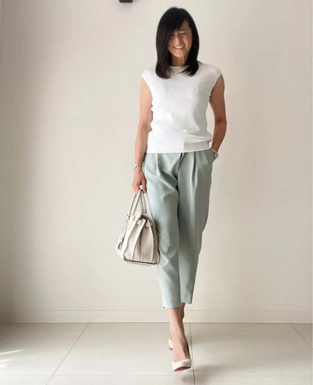 UNIQLOのフレンチスリーブの画像_1