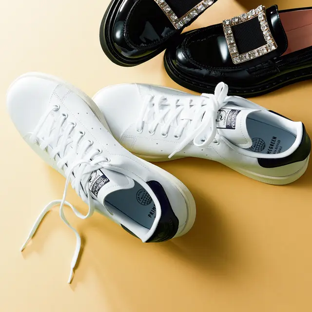 アディダス オリジナルスのスタンスミス