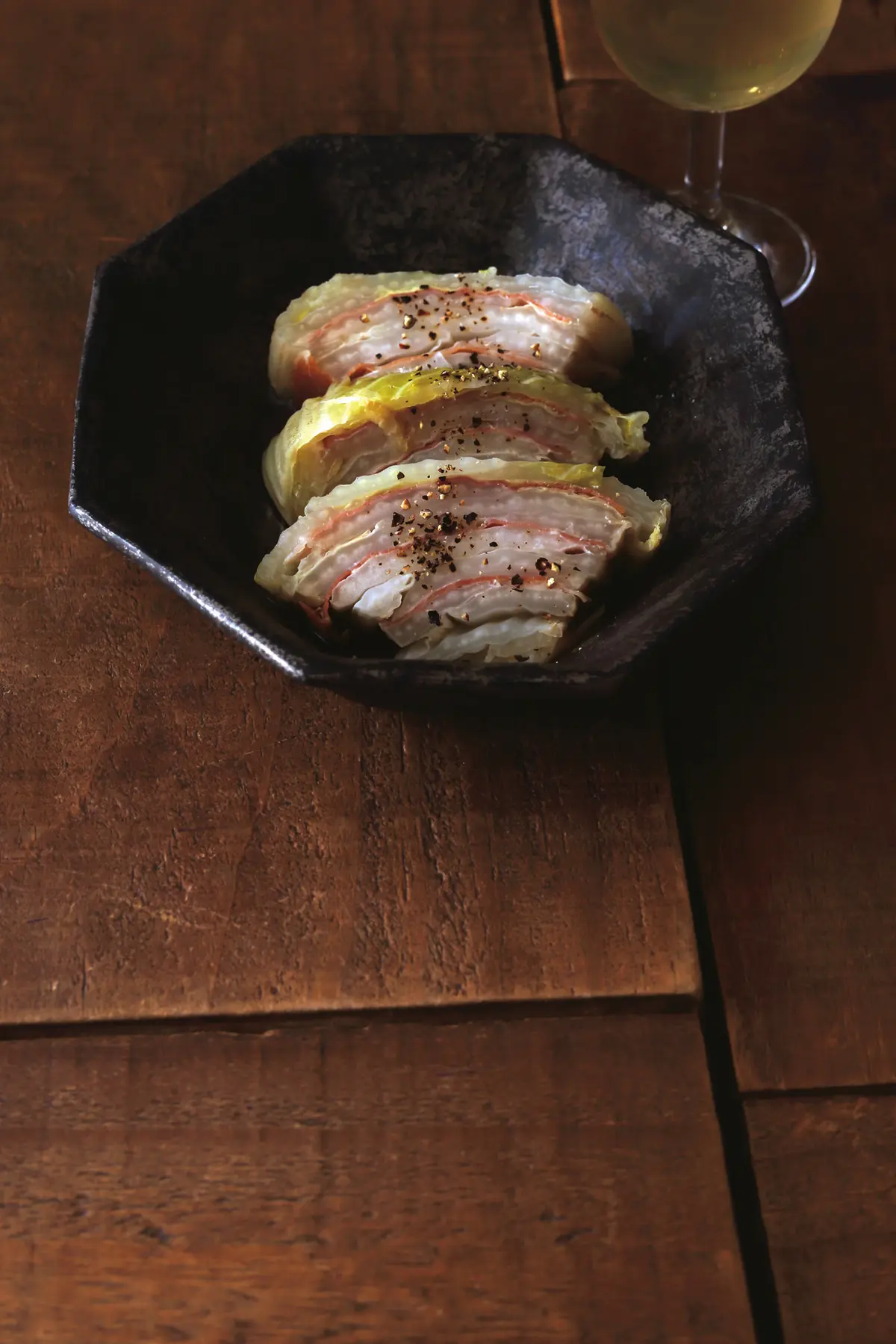 予約の取れない人気店に教わる ワインがすの画像_1