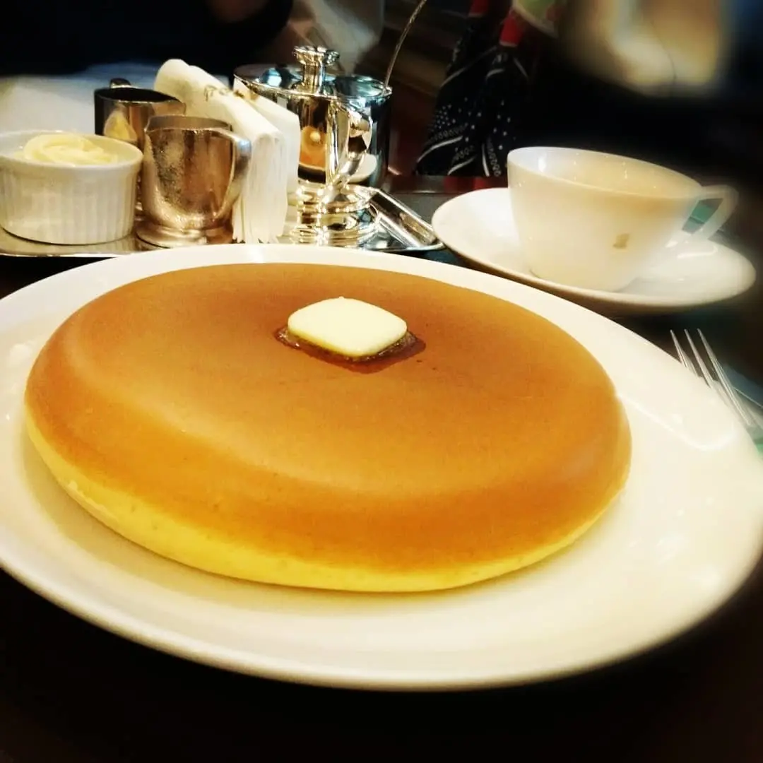 花柄トップスでウィーン٠モダン展への画像_5