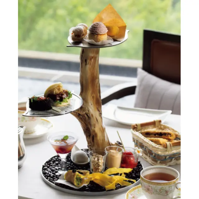 桂花をモチーフにしたアフタヌーンティーセット