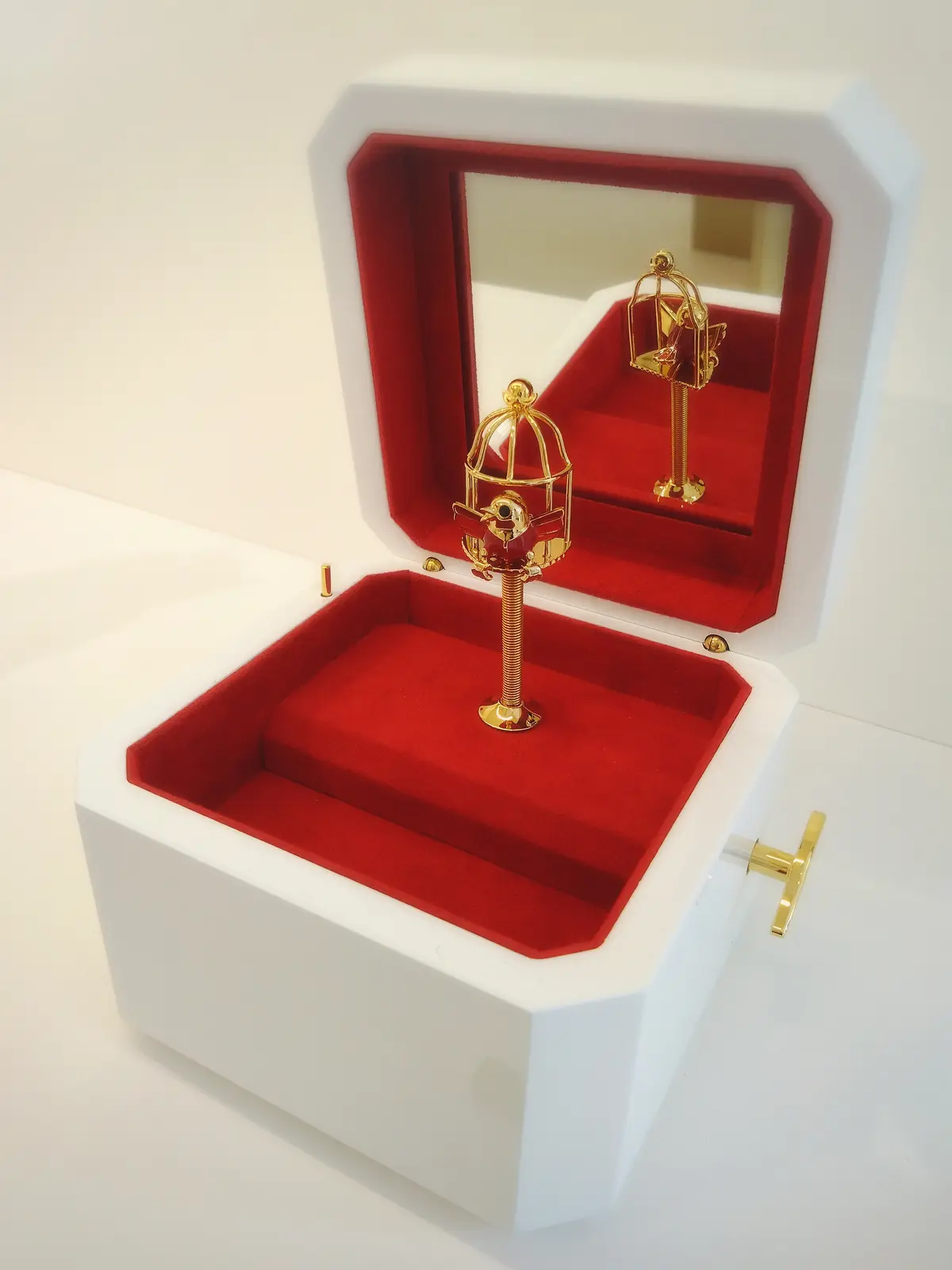 「カルティエフレグランスポップアップ」表参道、ホームコレクション、オルゴール