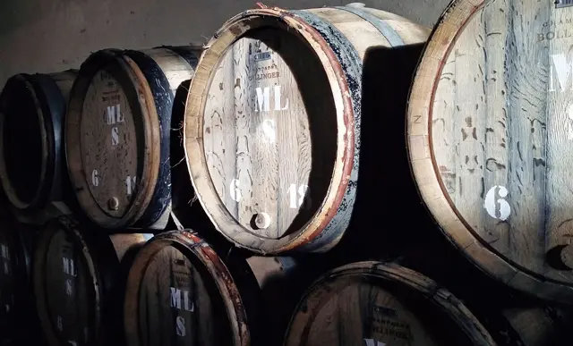 『Bollinger R.D. 2008』4