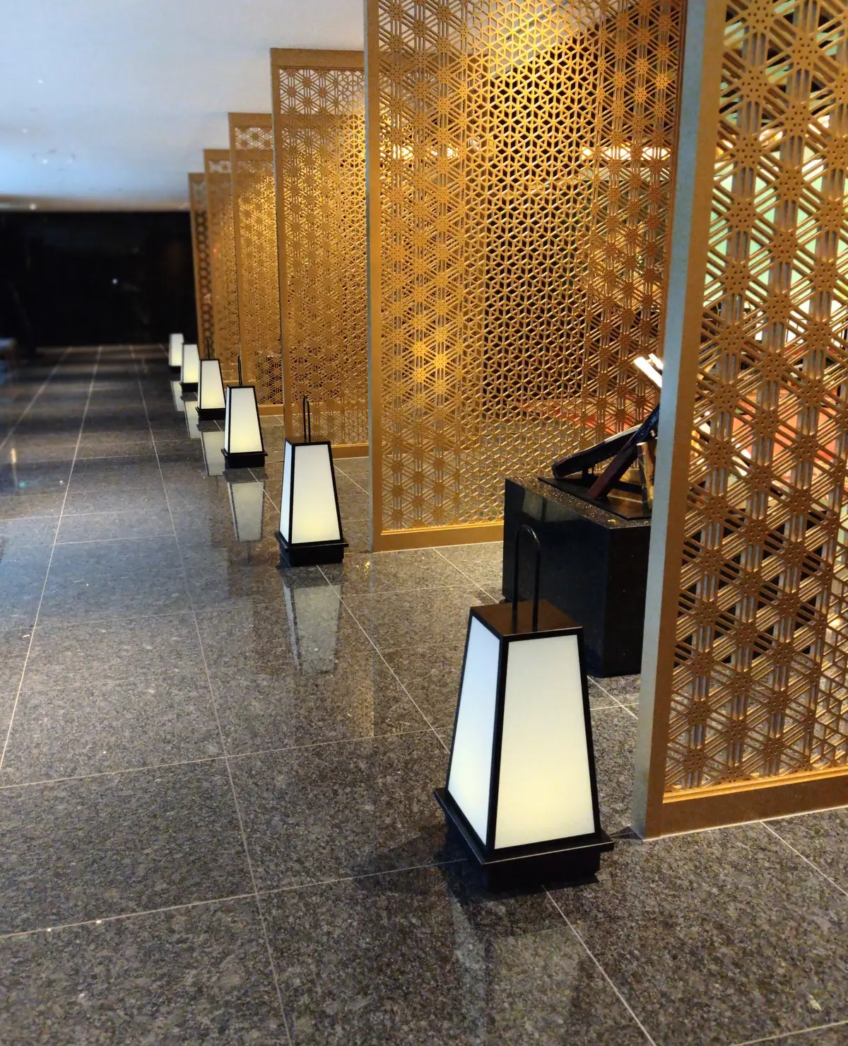 THE HOTEL SANRAKU KANAZAWA（ザ ホテル山楽 金沢）ロビー