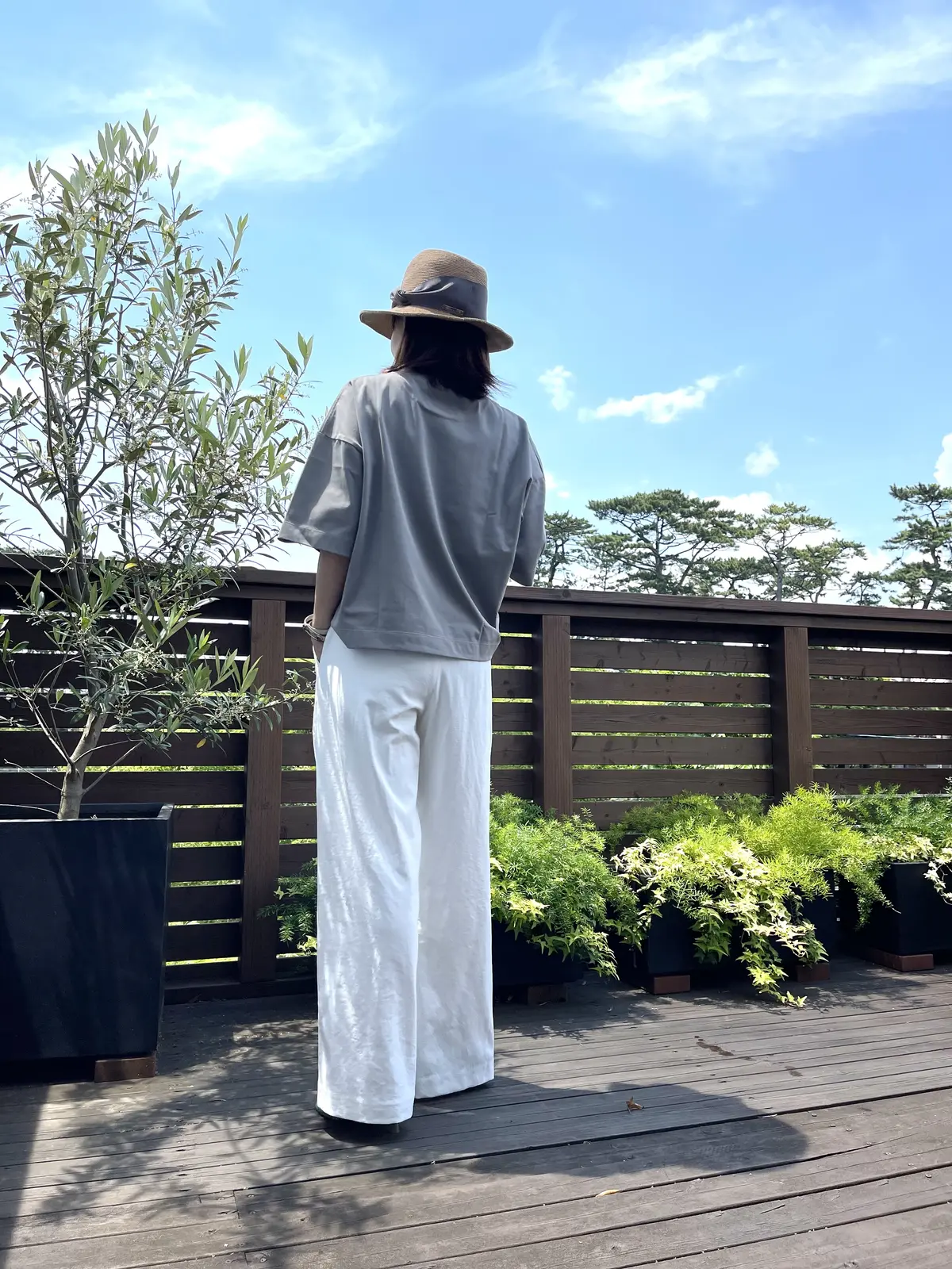 村上佳世子さん×SLOANEコラボTシャの画像_9