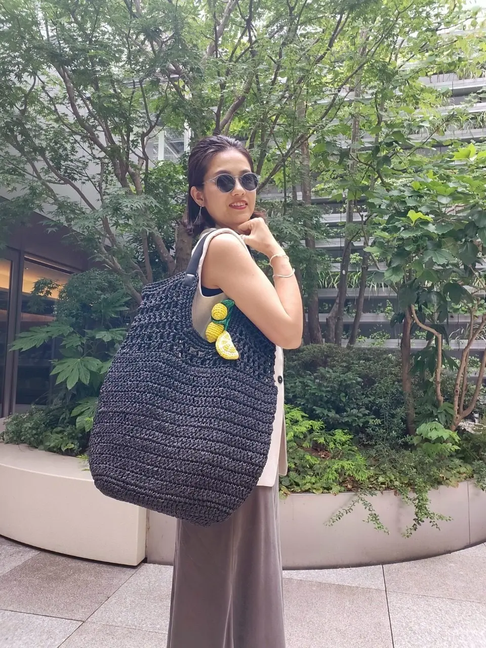 ラフィア　チャーム　ビーズ