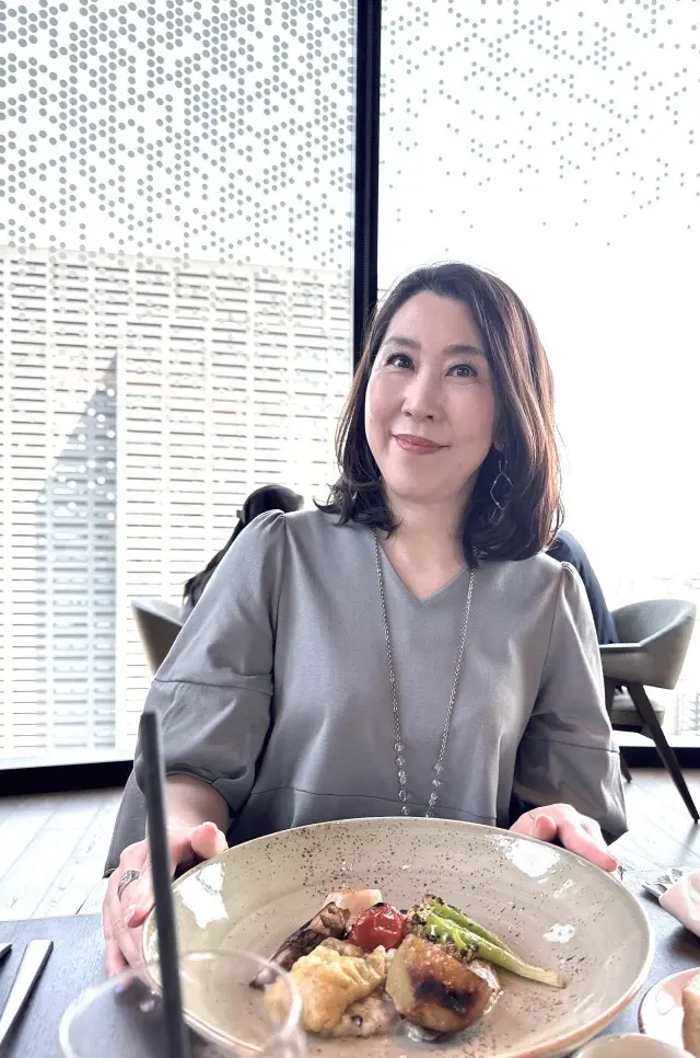 石窯グリル料理と季節の演出も楽しく眺めもの画像_2