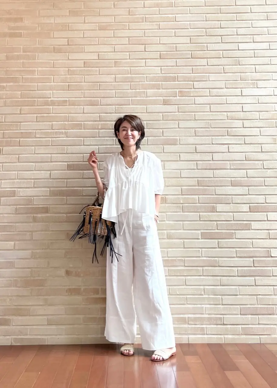 オールホワイトコーデ⚪️3styles の画像_4