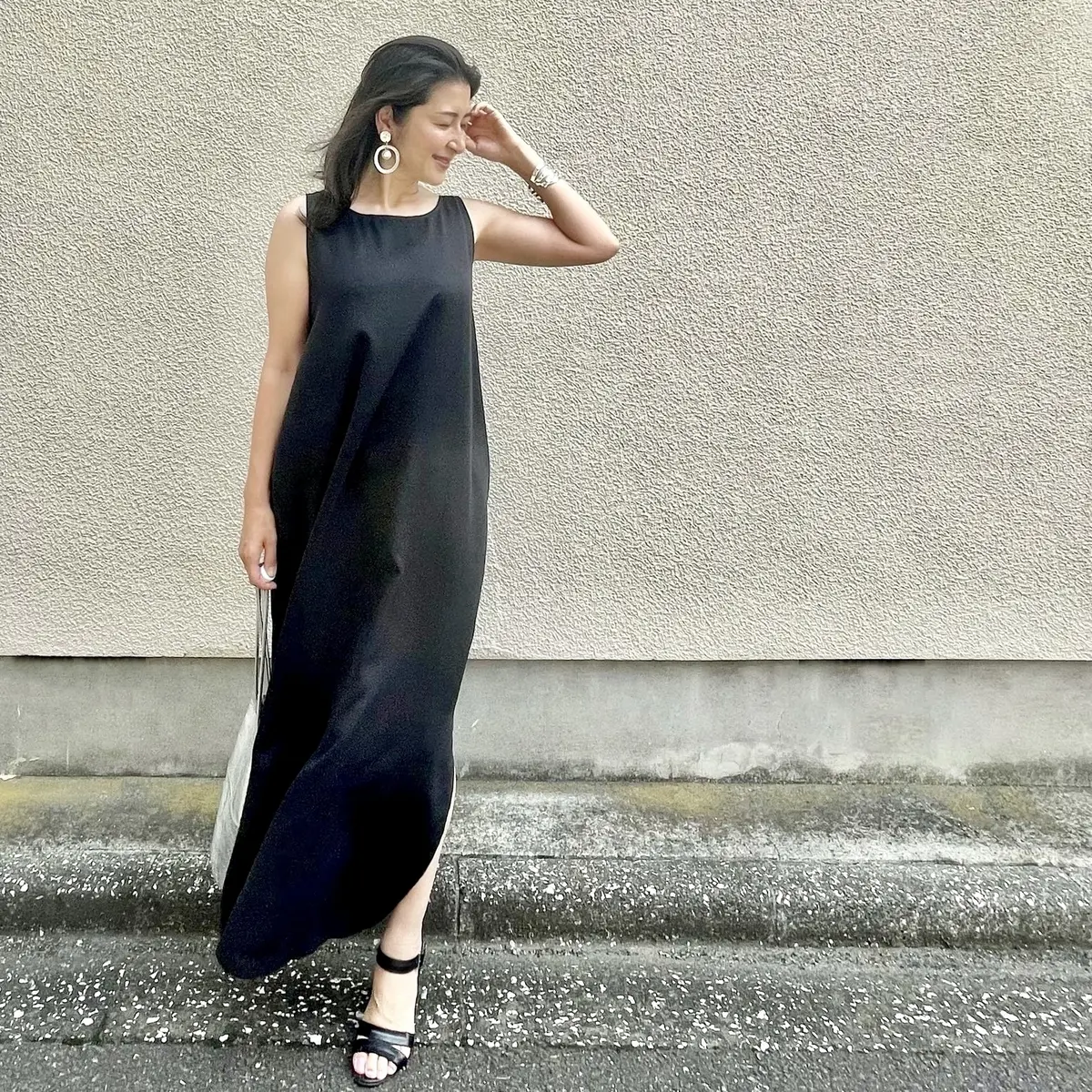 おしゃれな華組ブロガーが選ぶ「夏ワンピース」今年らしい着こなしとは？