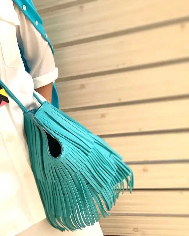 オールホワイト　オールホワイトコーデ　エルメス　プラステ