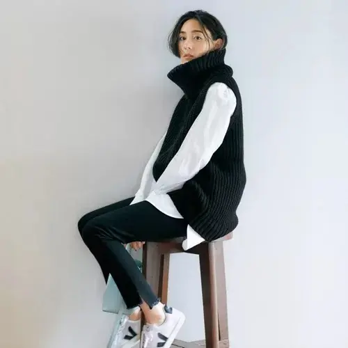 CINOH×eclat ノースリーブタートルニット ￥35,200 