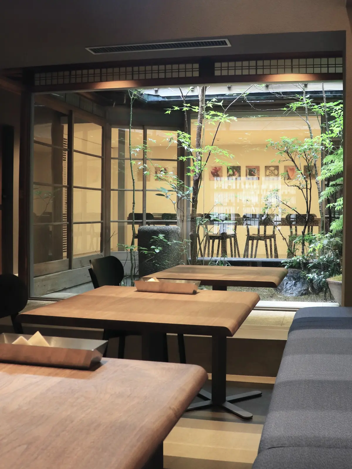 アニエスベーカフェ祇園　京都　アニエスベー 祇園