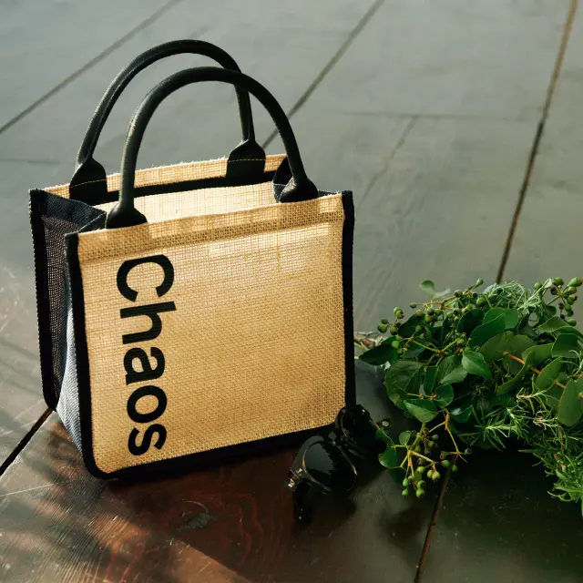 エクラ2020年4月号の付録のChaos×éclat ジュート素材の“こでかけ”BAG