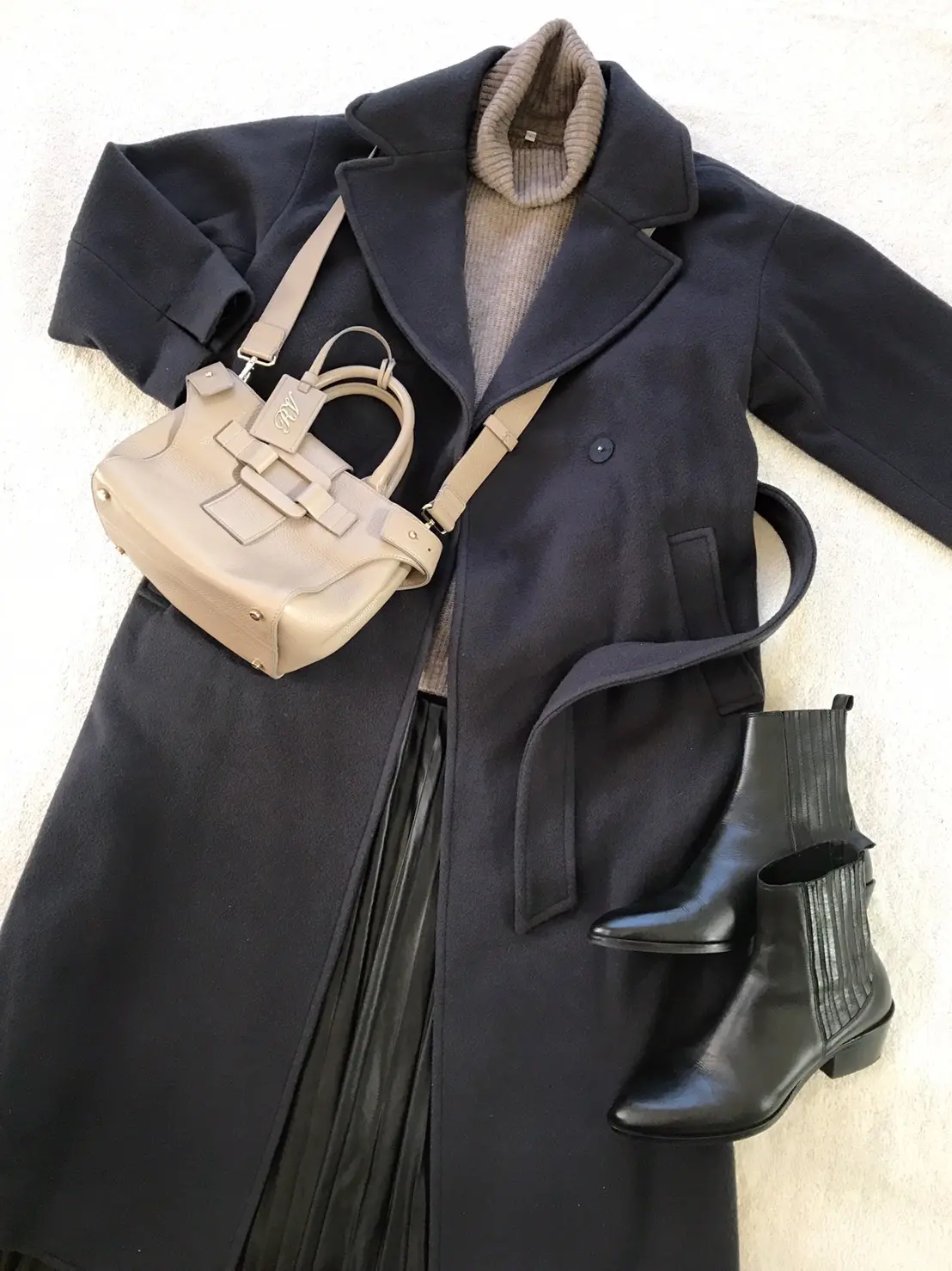 歩く日のコーデの画像_3