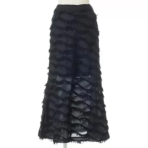 【50代 週末コーデ】レディなアイテムをの画像_3