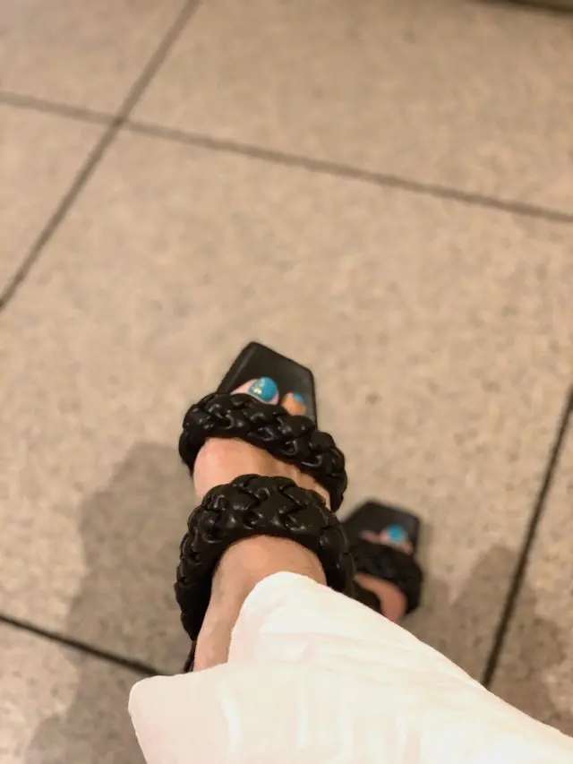 ヒューン　HEWN ミュール