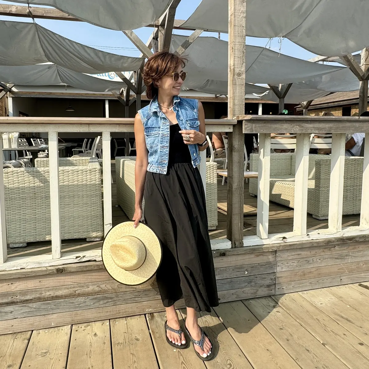 ZARAで見つけたデニムベストの画像_1