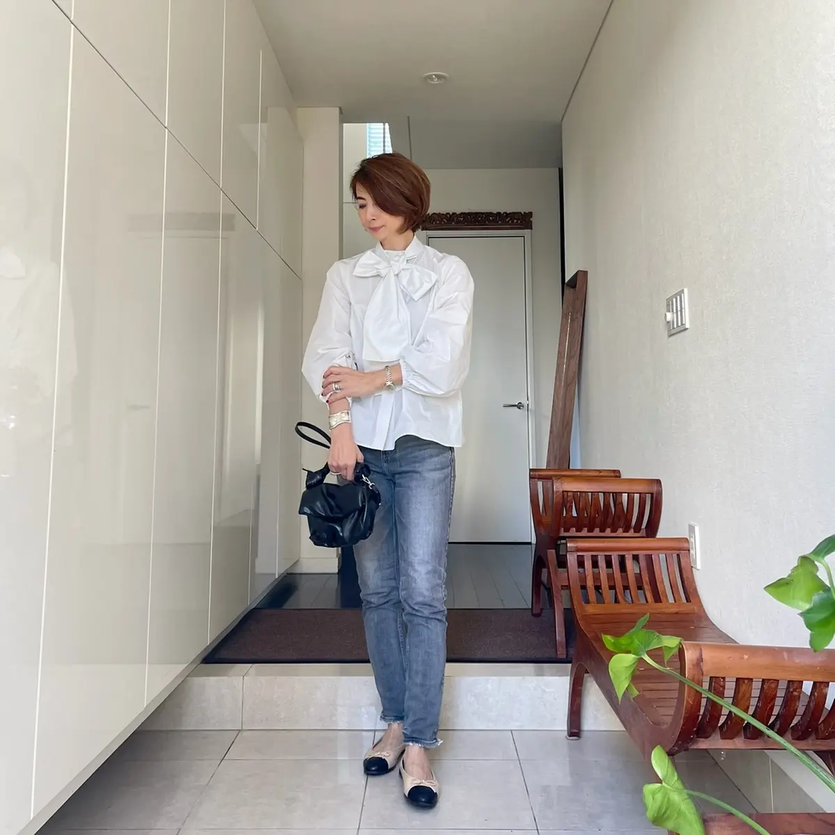 春の白シャツ4コーデの画像_2