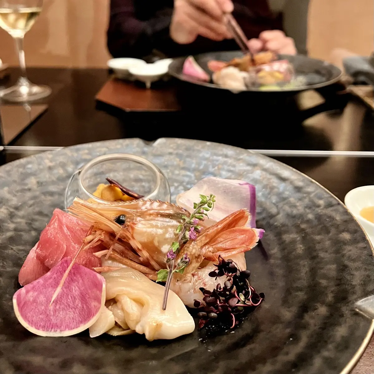 ニセコの宿　ニセコ昆布温泉 鶴雅別荘 「杢の抄」の夕食（お刺身）