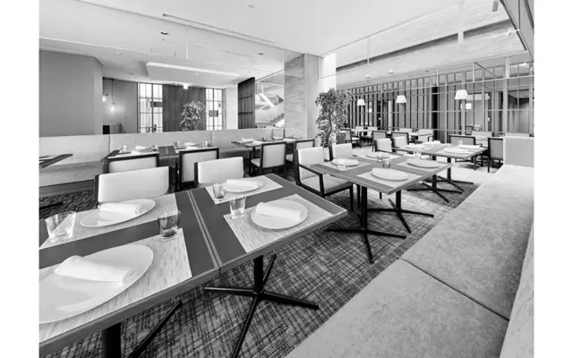 芝パークホテル ザ ダイニング 「至福のアフタヌーンティー」3