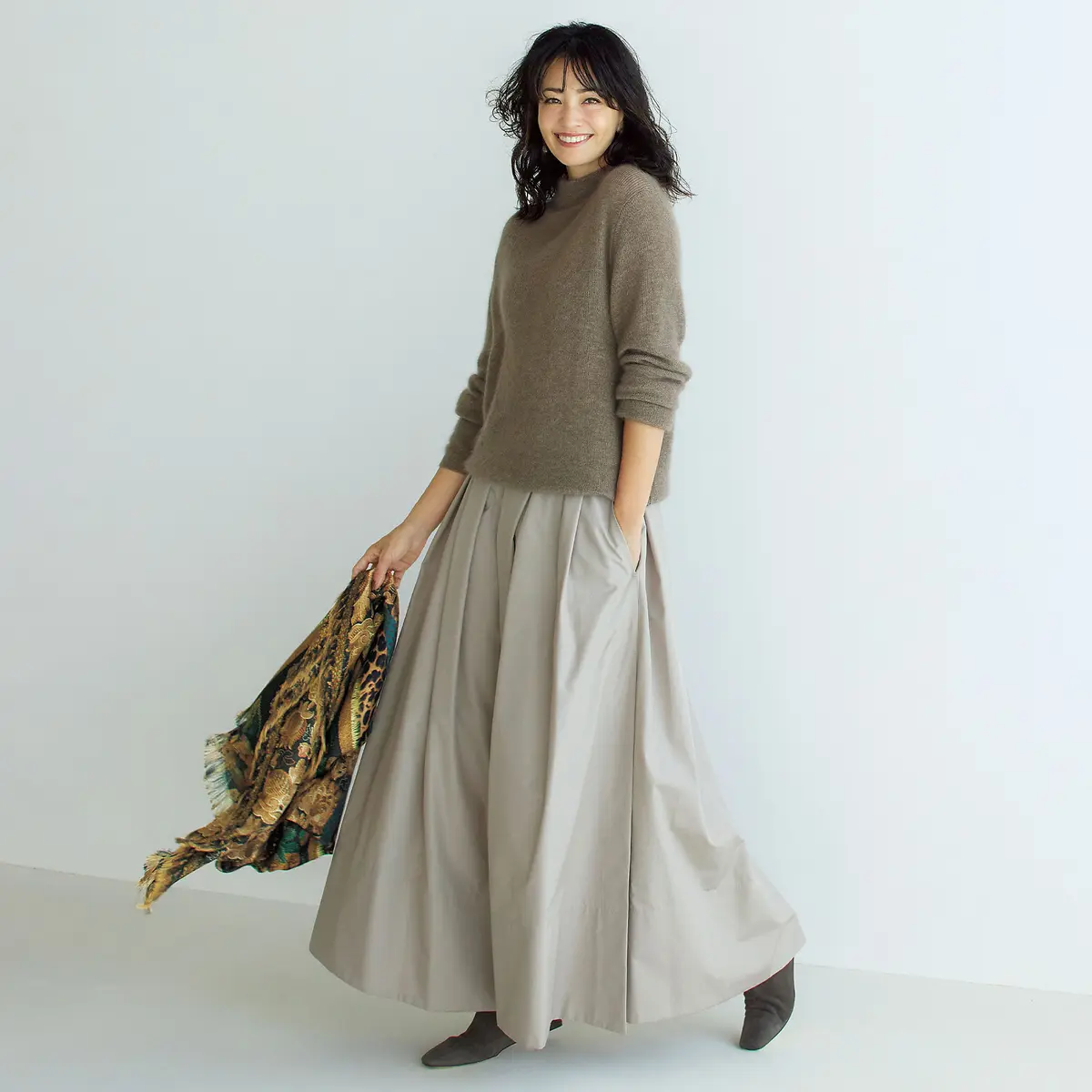 徳原文子×Chaos オーバルロングスカート