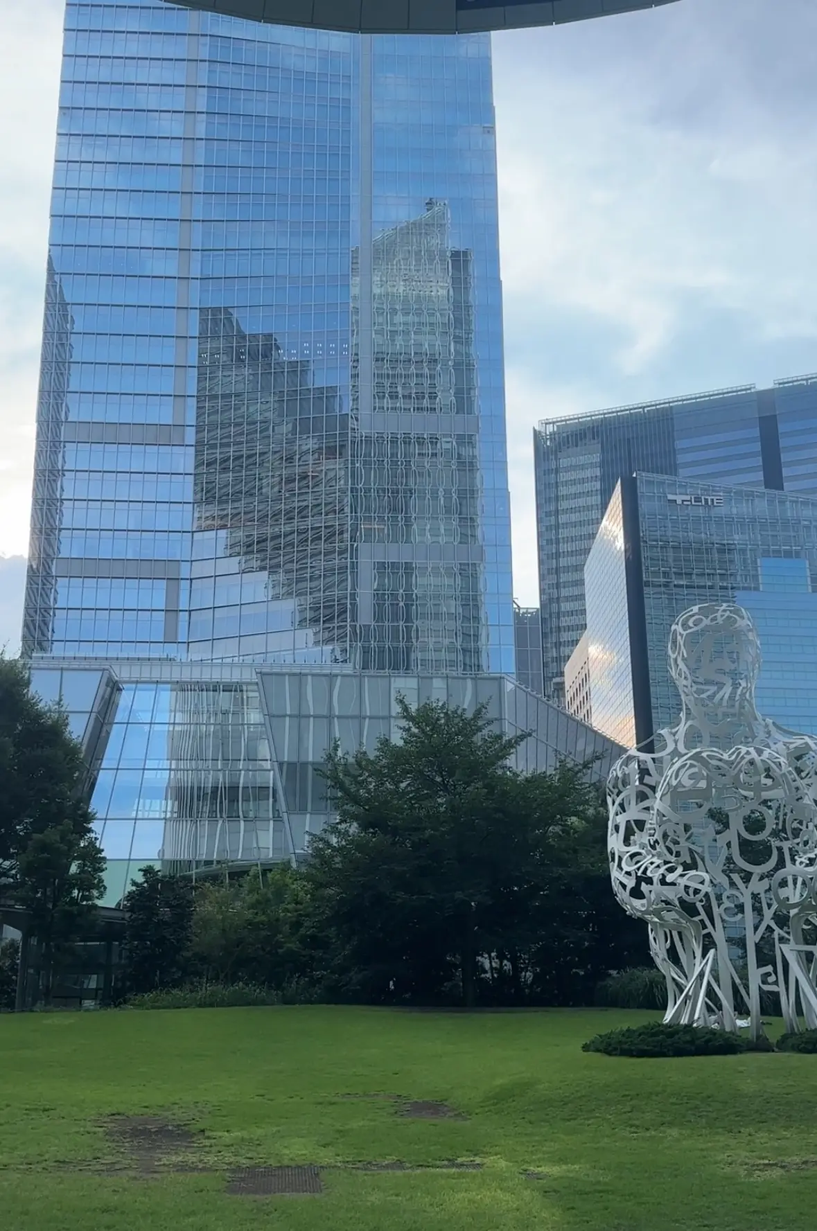 【虎ノ門ヒルズ】チームJマダム同期とディの画像_3