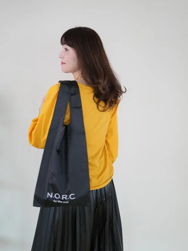 エクラ4月号特別付録N.O.R.C×エクラ黒ショッパーBAG