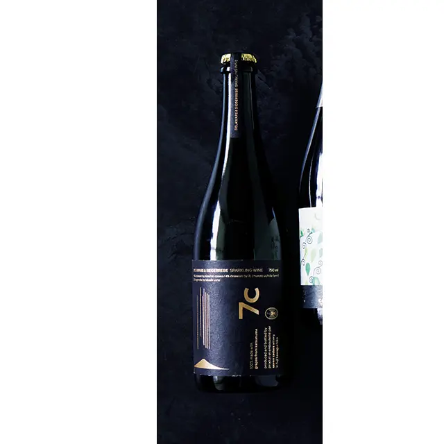 セブンシダーズワイナリー デラウェア&ジーガレーベ スパークリング 2022