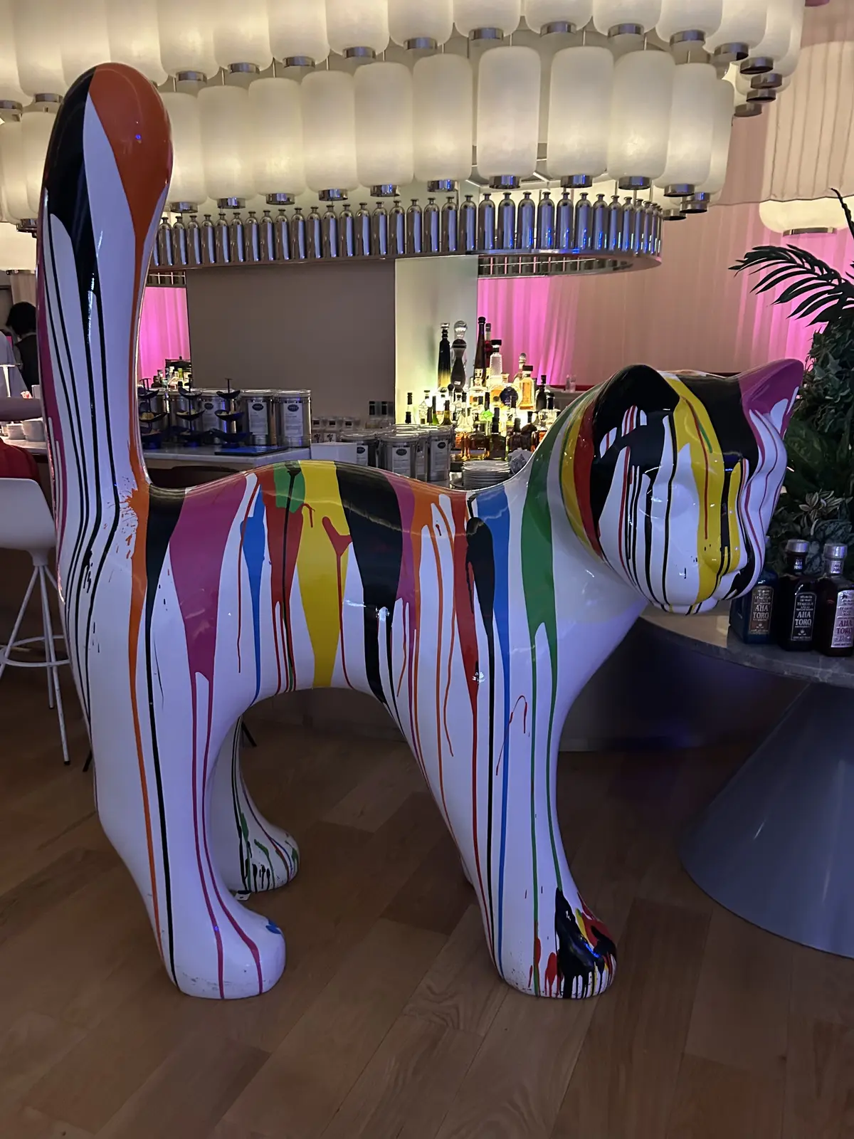 イルミネーションが煌びやかな御堂筋✨「Wの画像_8