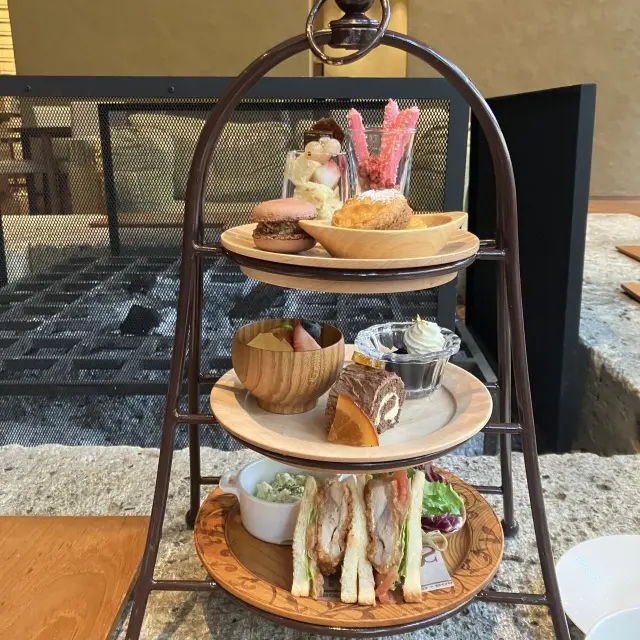 箱根で味わうクリスマスシーズンのアフタヌの画像_5