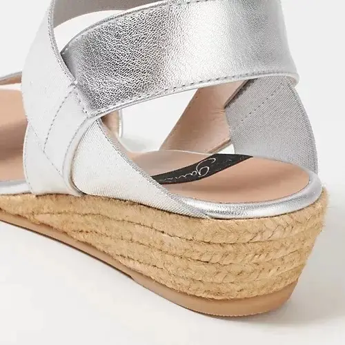 【50代に似合う洗練サンダル15選】このの画像_29