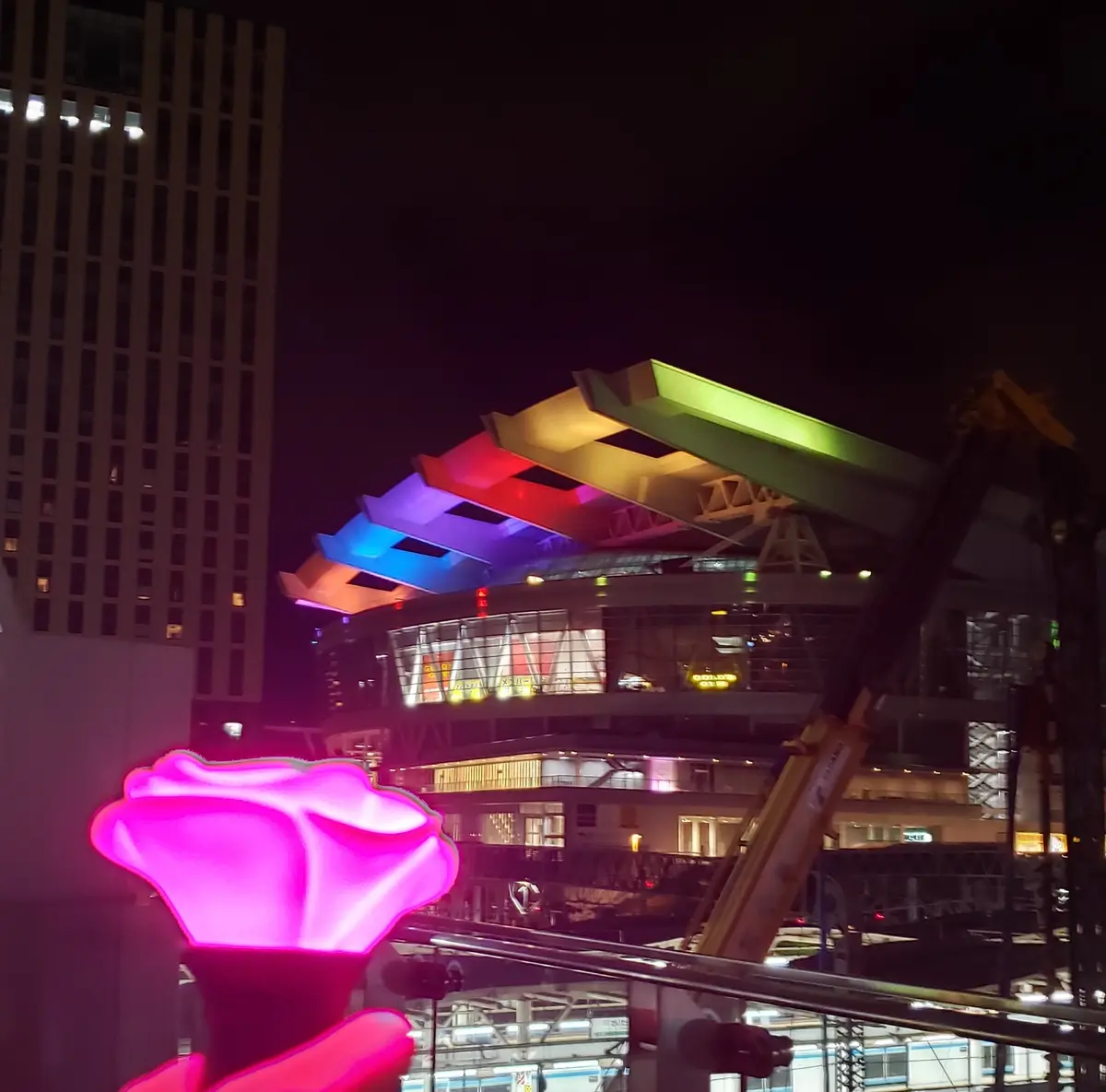 さいたま新都心駅から