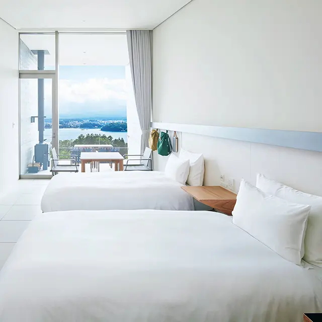 白を基調にしたミニマムなキャビン