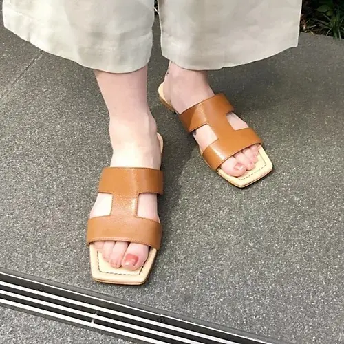 【50代に似合う洗練サンダル15選】このの画像_38