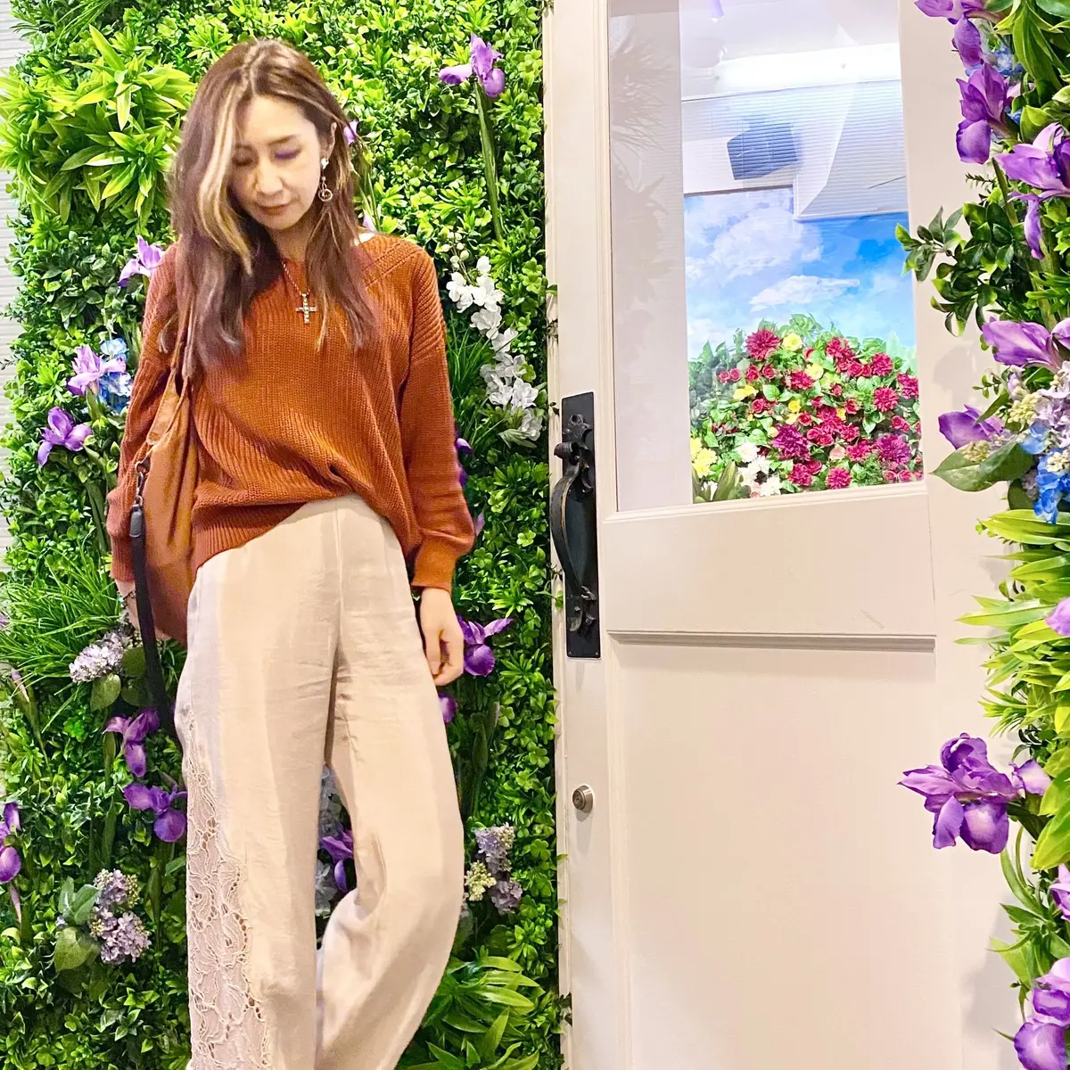 初夏の陽気が嬉しいオレンジコーデでフラワの画像_1