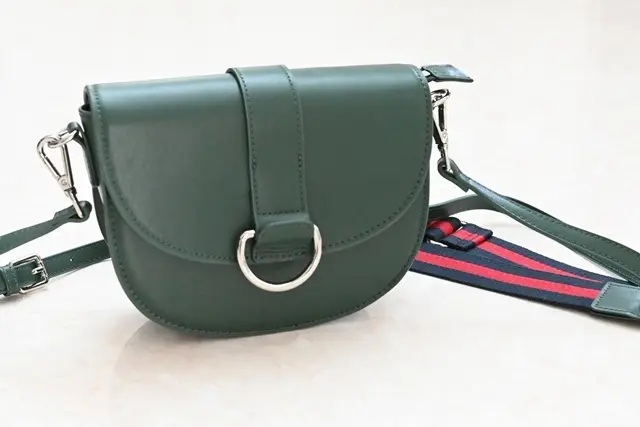 ドレステリア　２WAY ショルダーポシェット