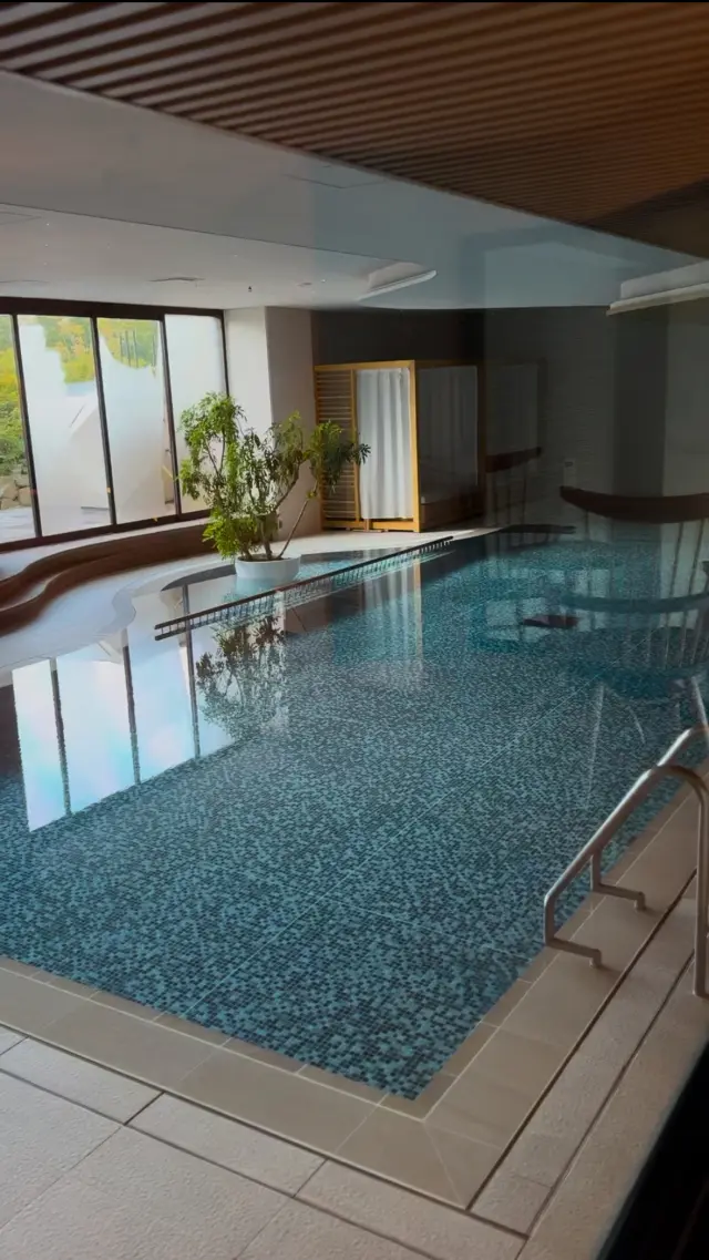 UNIQLOシアーシャツで過ごす癒しの箱の画像_8