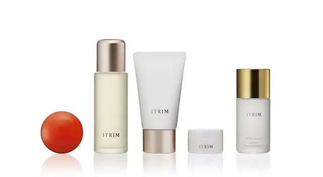 ITRIM ホリデー フェイスケアキット〈 C 〉