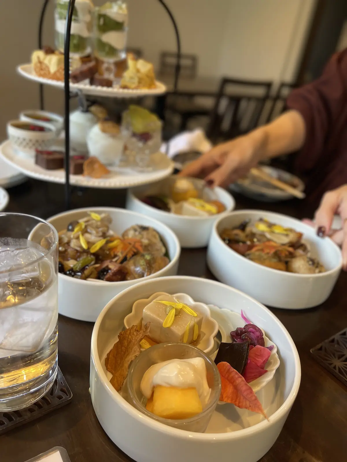 秋の味覚を詰め込んだ和のアフタヌーンティの画像_2