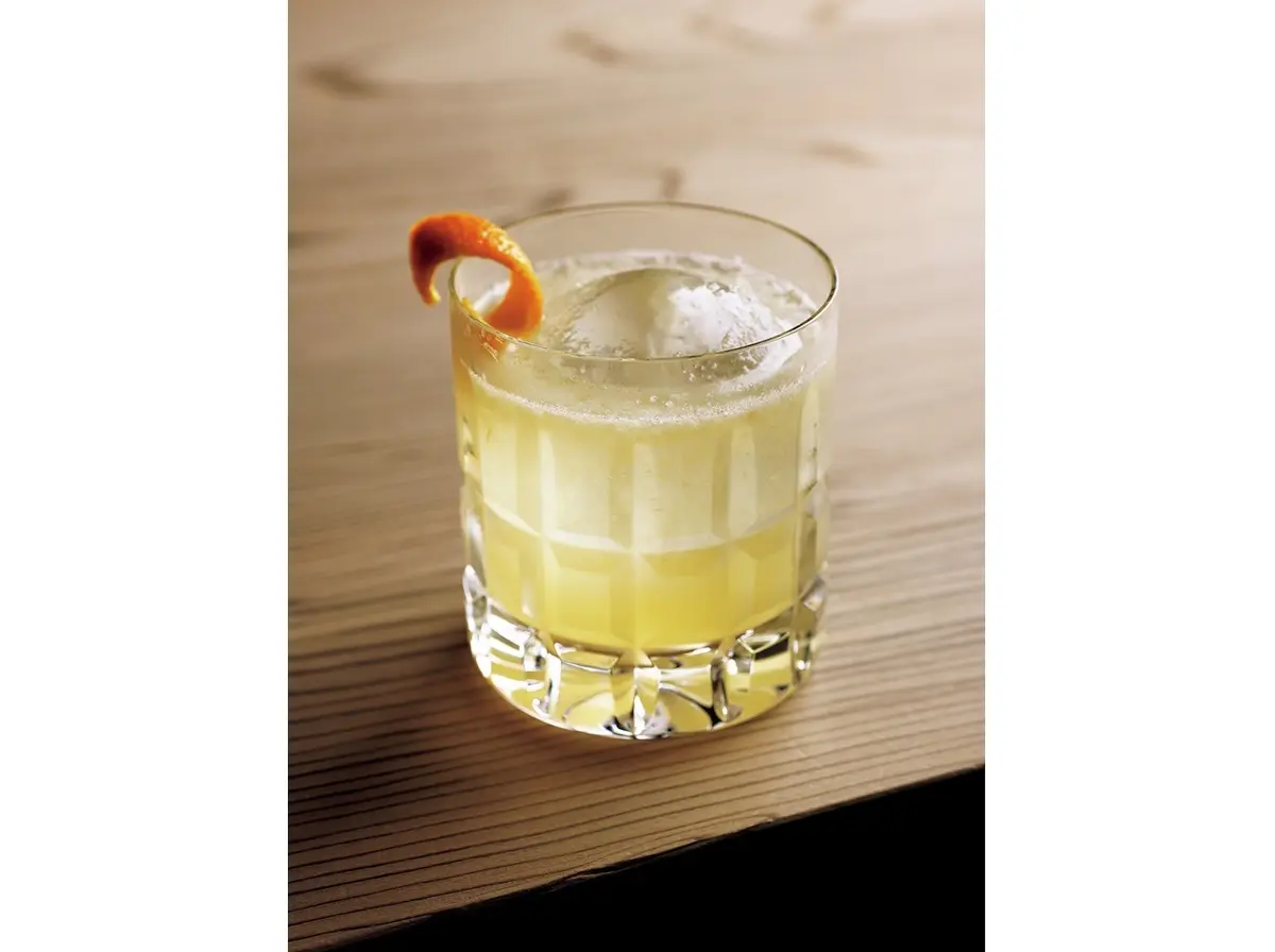 『Saint-Louis』のオリジナルカクテル「ペニシリン」