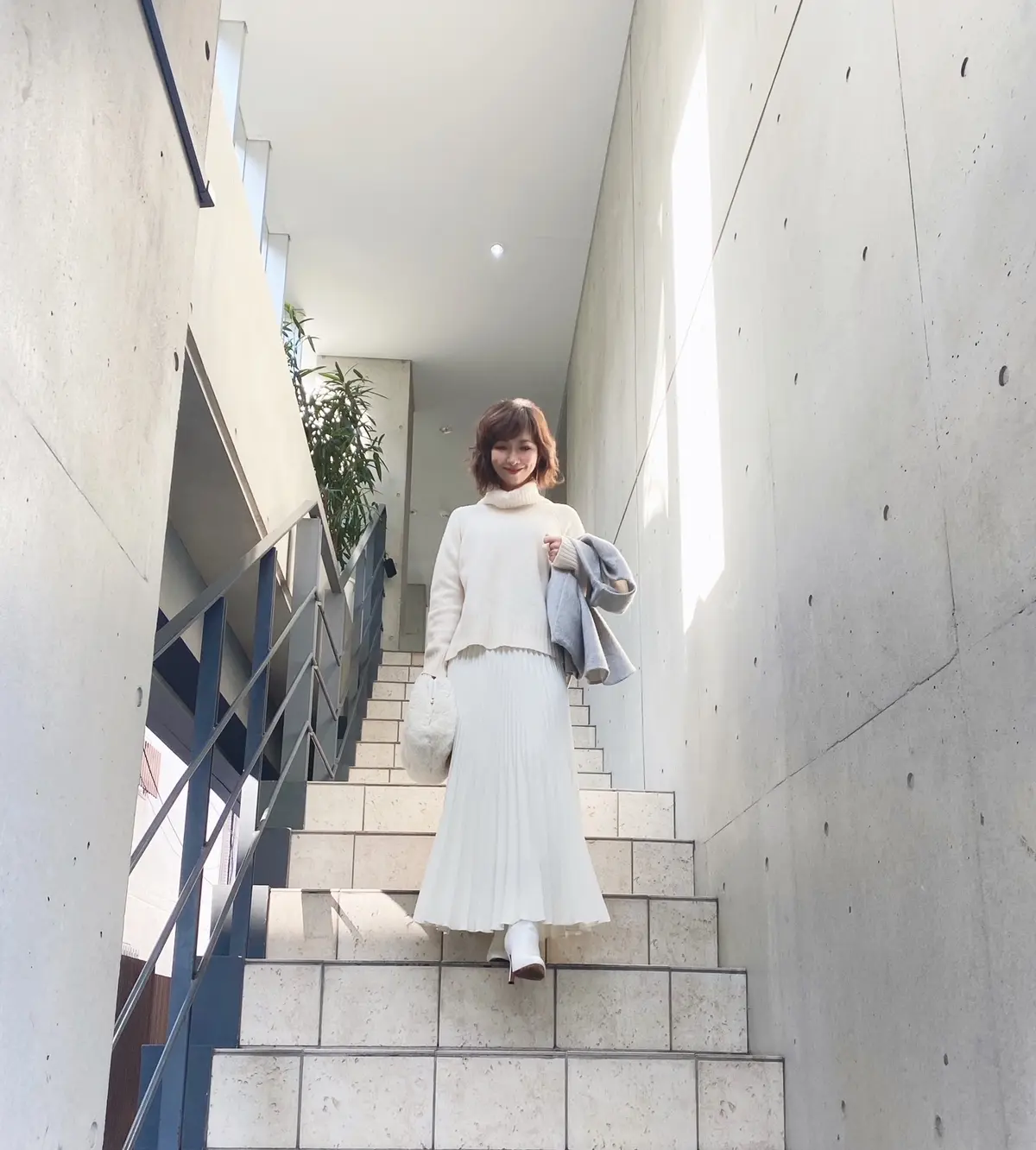 冬の白コーデはわたしの定番です‼︎の画像_1