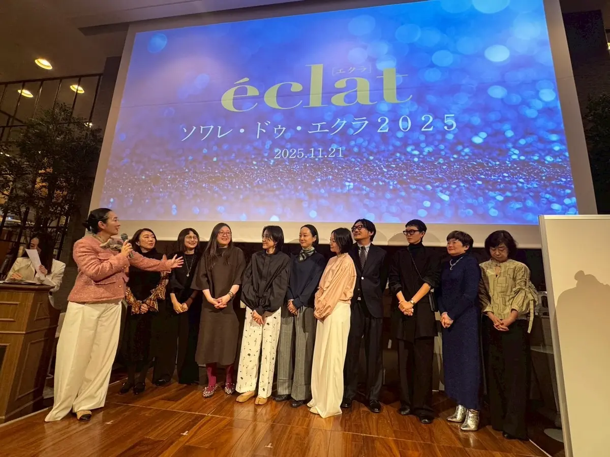 黒×刺繍ブラウスで éclat主催のパーの画像_8