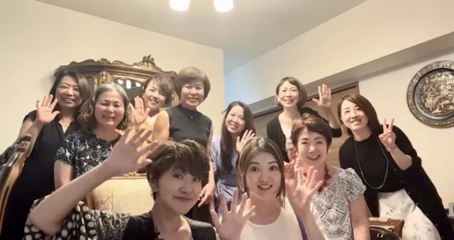 素敵なマダムに囲まれて、からだに優しいスの画像_1