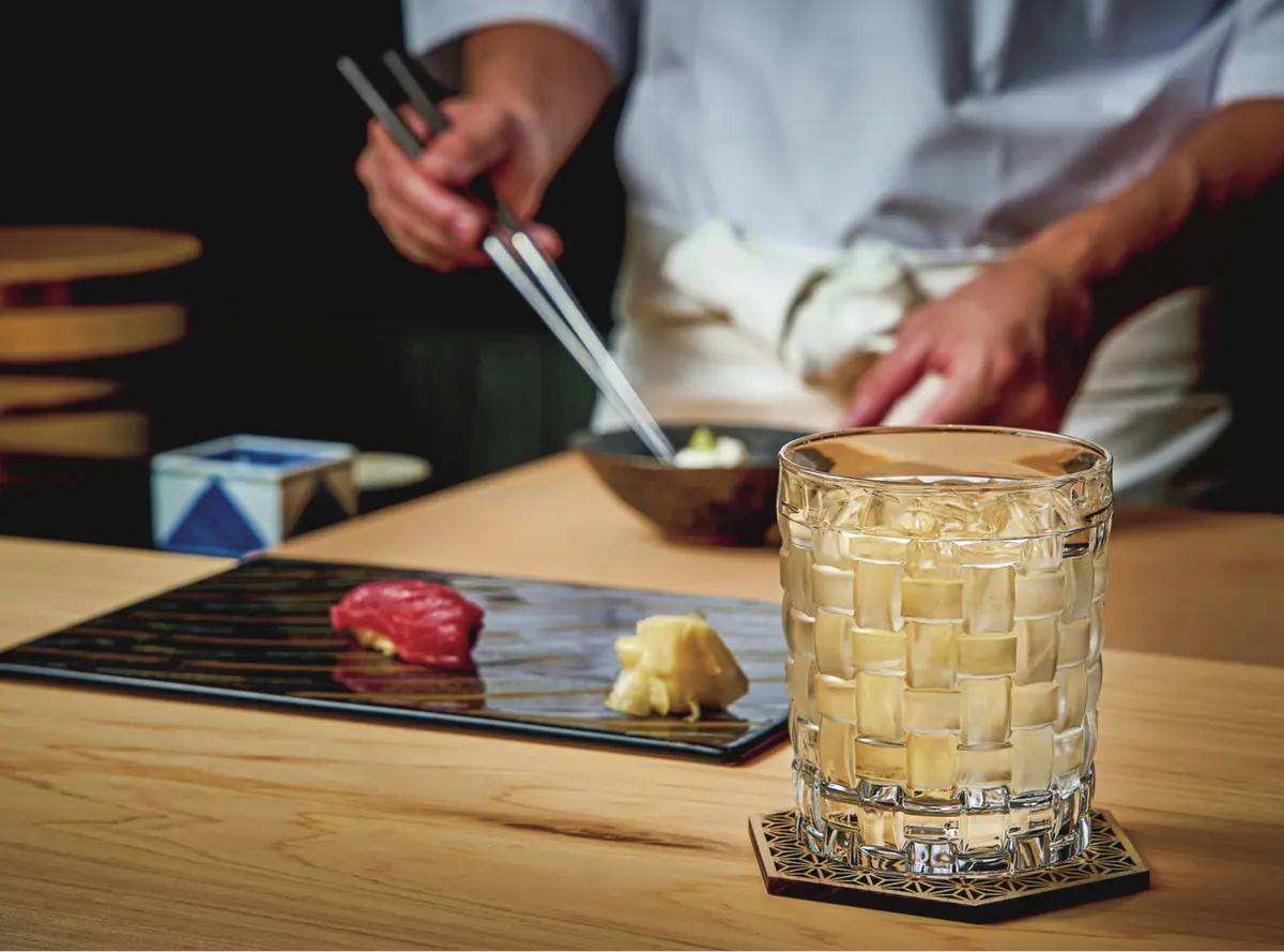 銀座新しい魅力を堪能。都会の日本リゾート『ふふ 東京 銀座』開業　カウンターのみの「鮨 ぎんが」