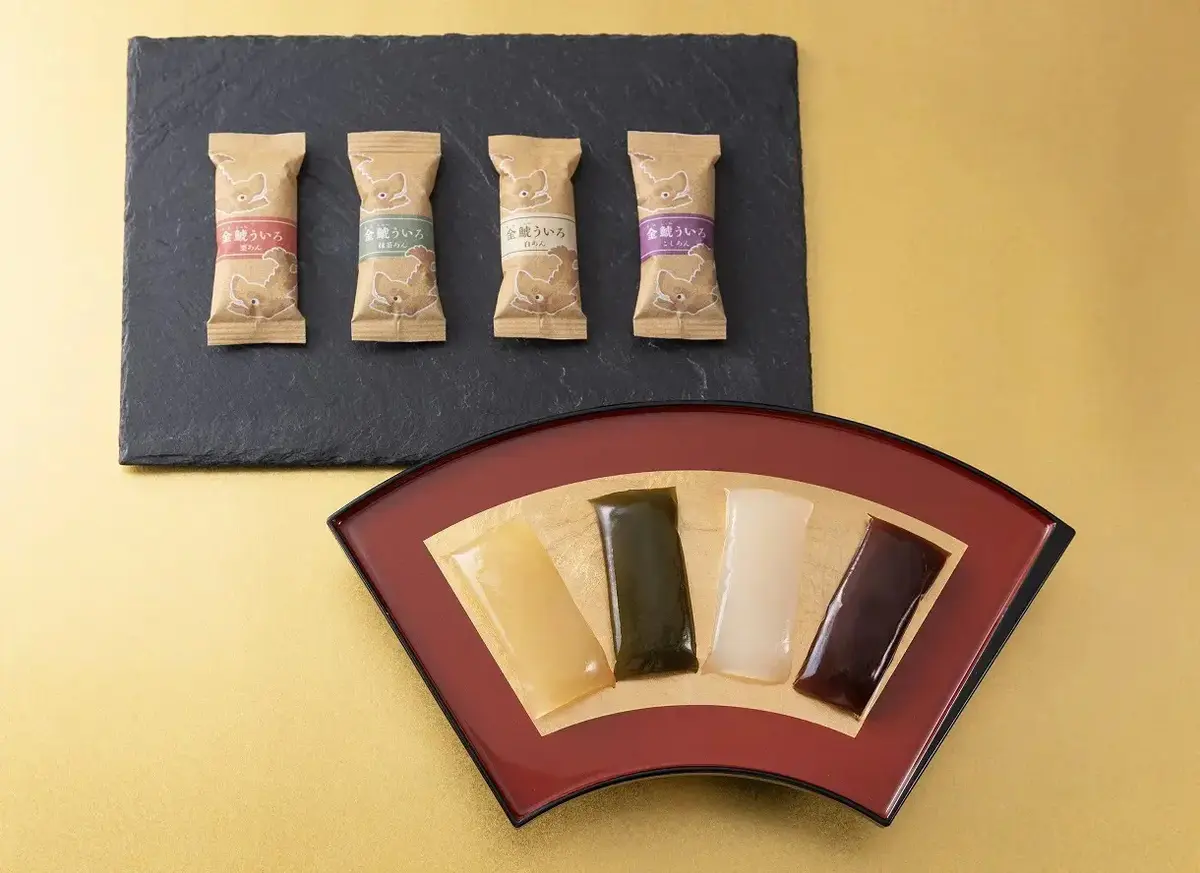 餅文総本店の「金鯱ういろ」